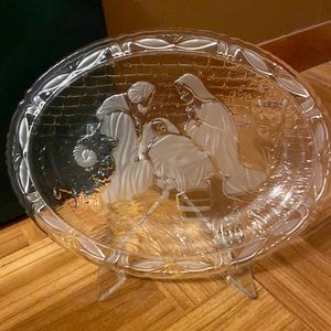 Mikasa Nativity 9-1/4” Crystal Plaque with Stand in Velvet Pouch in Original Box